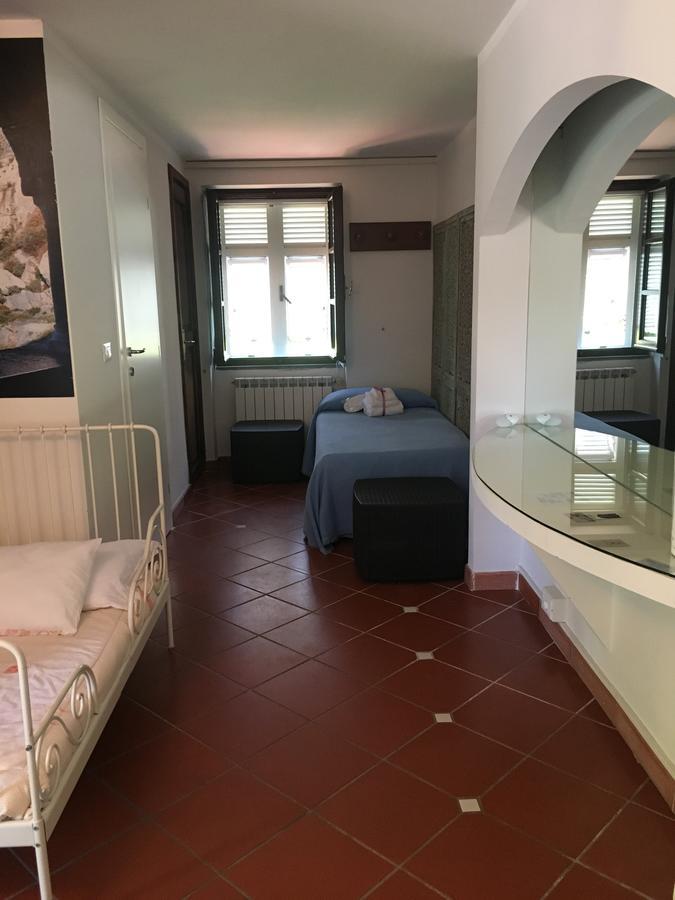 B&B Il Portico Sarzana Eksteriør billede